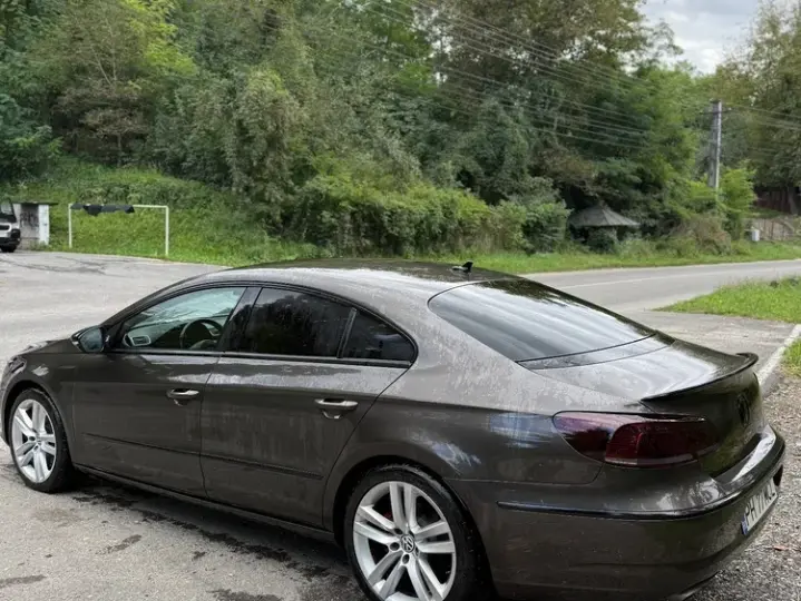 Volkswagen Passat CC 2.0 TDI