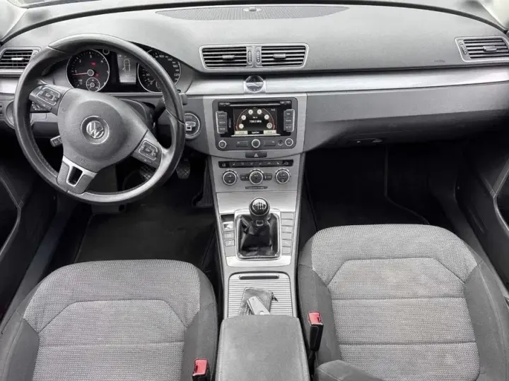 Volkswagen Passat B7