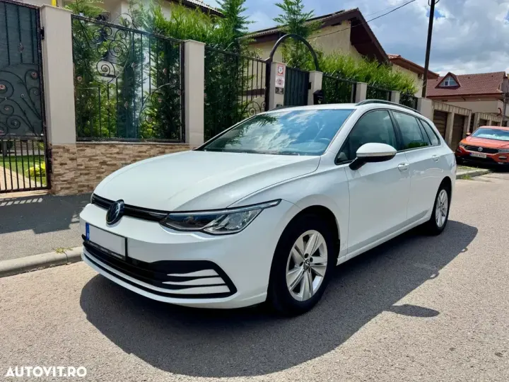 Volkswagen Golf VIII