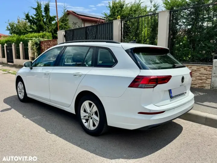 Volkswagen Golf VIII