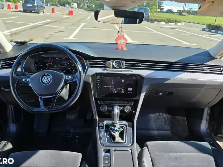 Volkswagen Passat B8 2.0 TDI DSG 4Motion Highline
