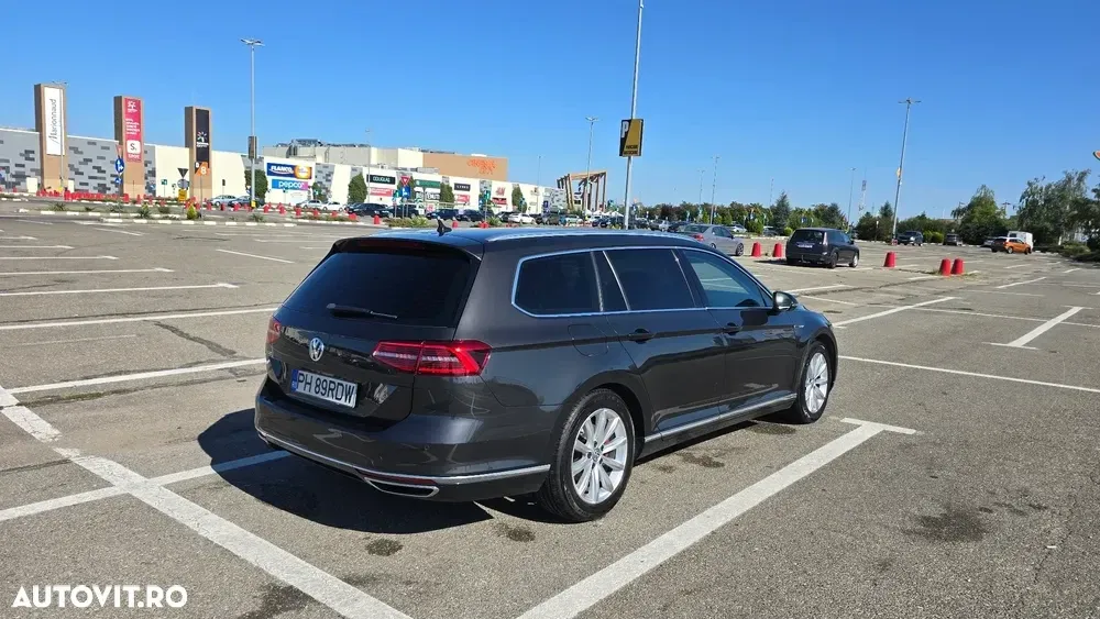 Volkswagen Passat B8 2.0 TDI DSG 4Motion Highline — imagine 4