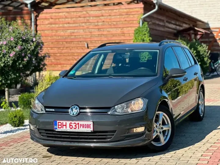 Volkswagen Golf VII 1.6 TDI BlueMotion Comfortline