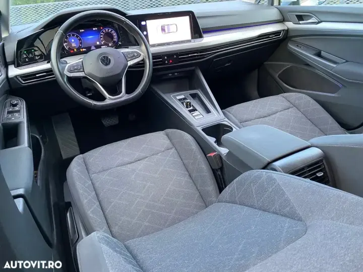 Volkswagen Golf 1.0 eTSI OPF DSG Life