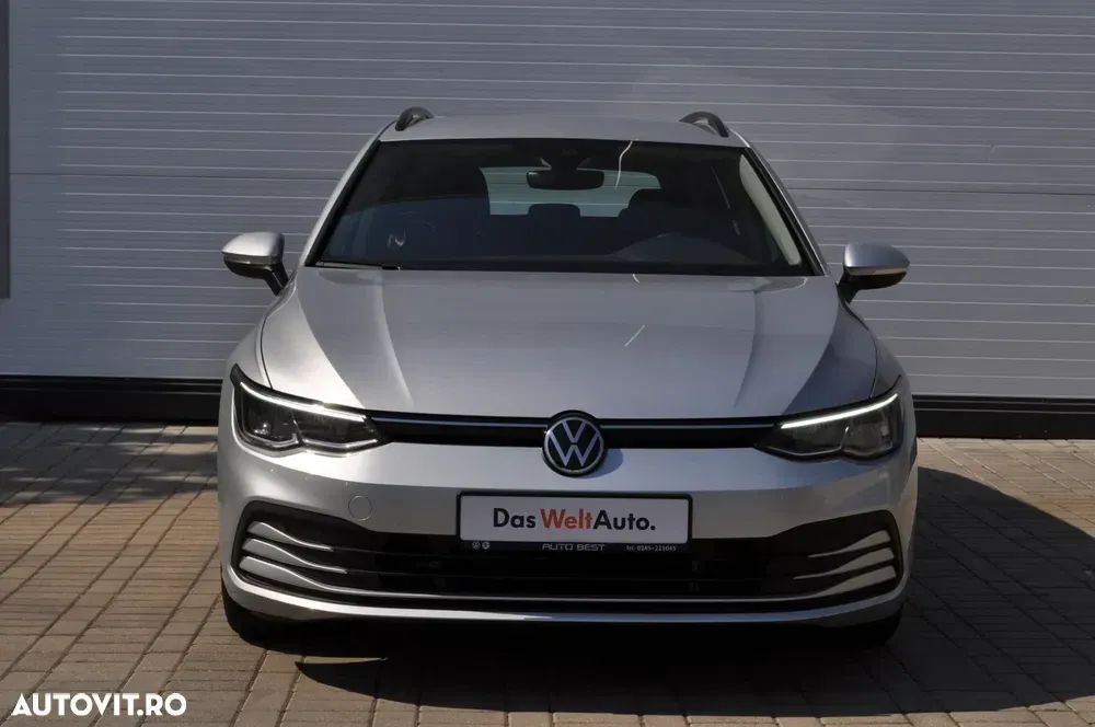 Volkswagen Golf VIII 2.0 TDI SCR DSG Life — imagine 4
