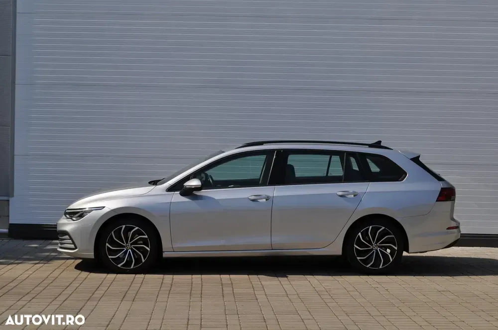 Volkswagen Golf VIII 2.0 TDI SCR DSG Life — imagine 2
