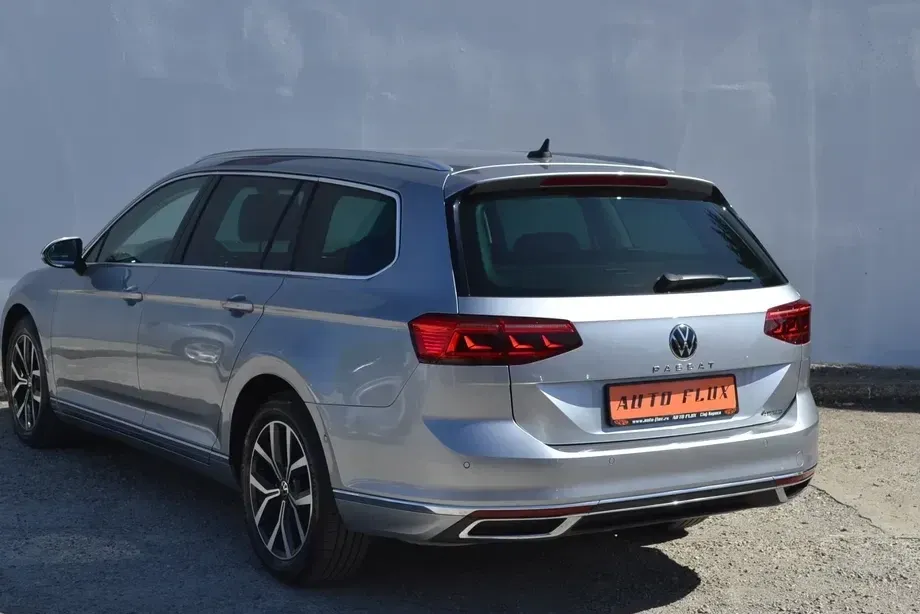 Volkswagen Passat B8 2.0 TDI SCR DSG 4Motion Elegance — imagine 4