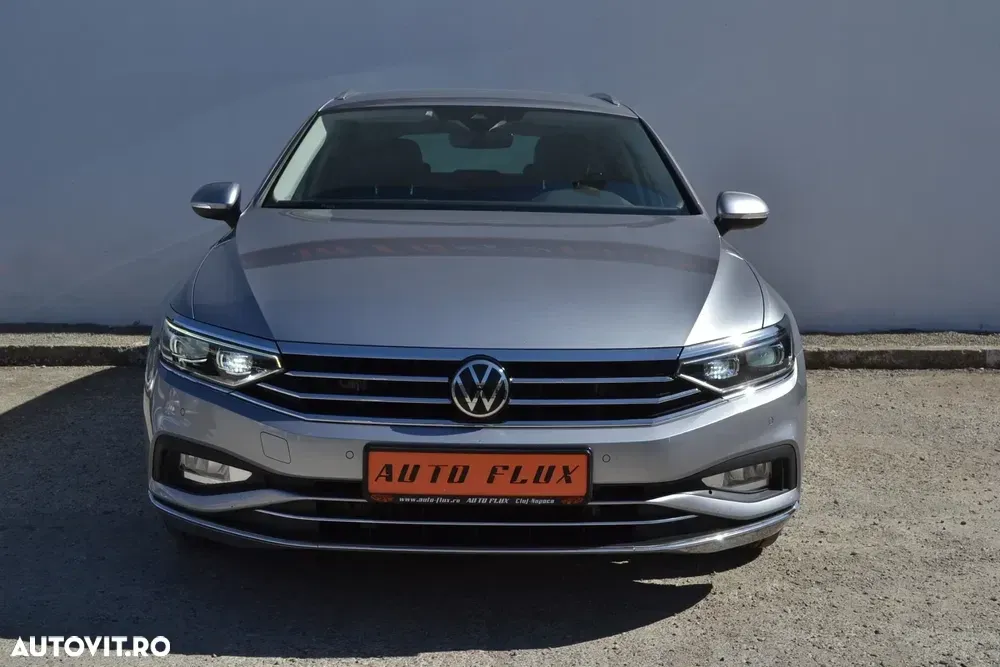 Volkswagen Passat B8 2.0 TDI SCR DSG 4Motion Elegance — imagine 2