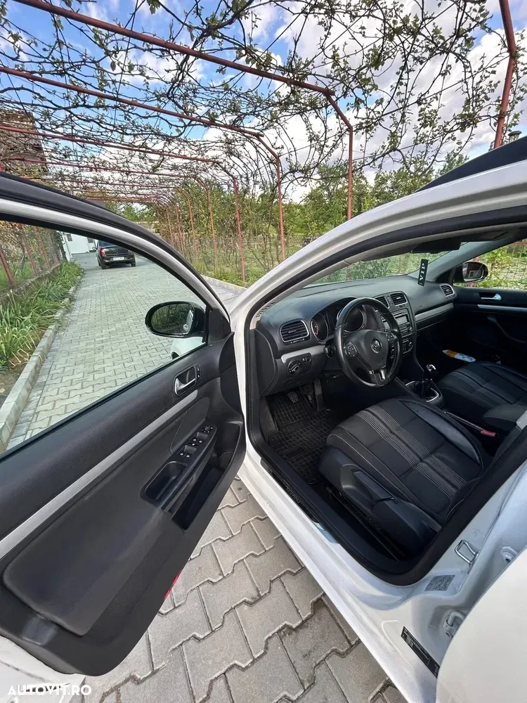Volkswagen Golf VI 1.6 TDI DPF MATCH — imagine 2