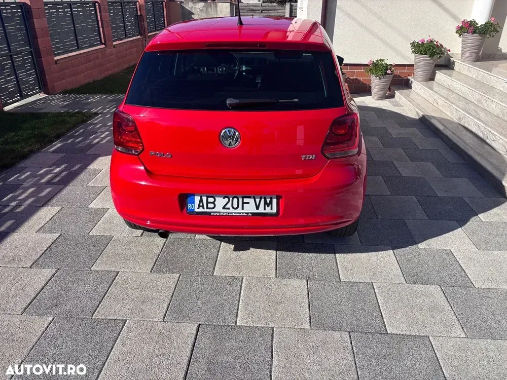 Volkswagen Polo V 1.6 TDI Blue Motion Technology Life — imagine 5