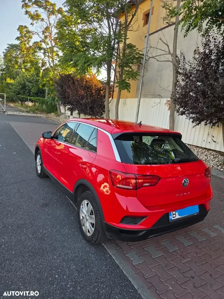Volkswagen T-Roc — imagine 3