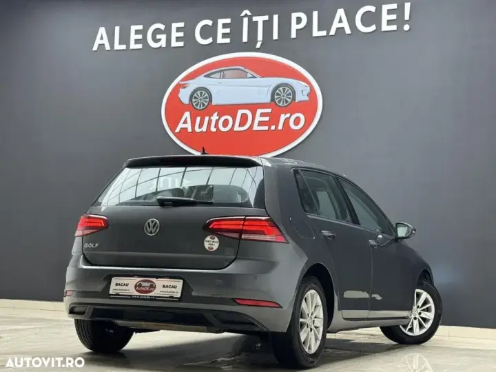 Volkswagen Golf VII