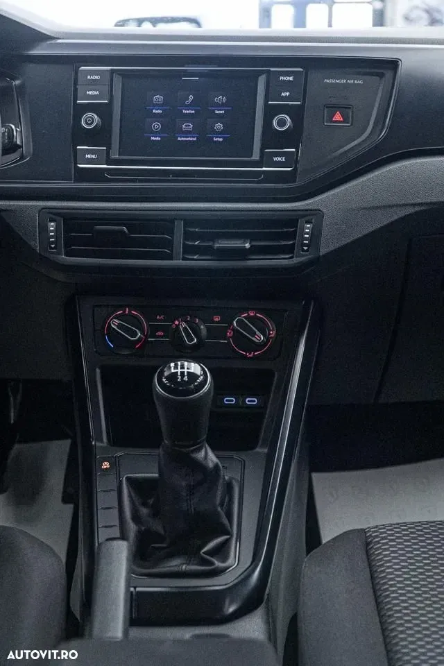 Volkswagen Polo 1.0 Comfortline — imagine 4