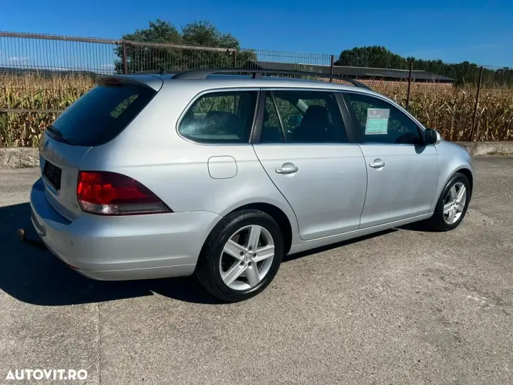 Volkswagen Golf VI