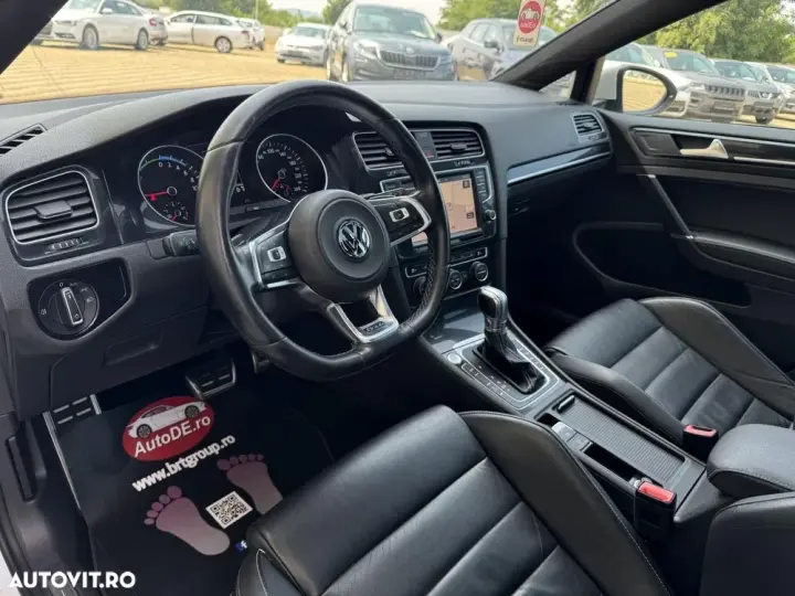 Volkswagen Golf VII