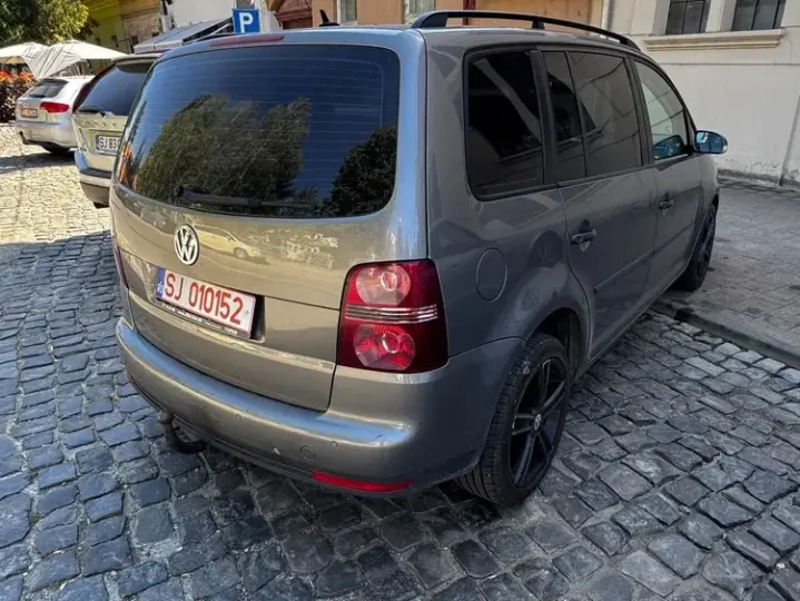 Volkswagen Touran 1.9TDI Basis