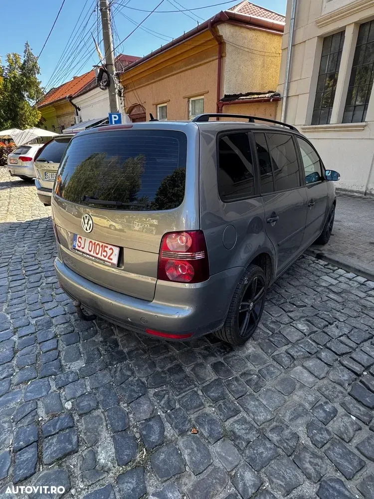 Volkswagen Touran 1.9TDI Basis — imagine 3