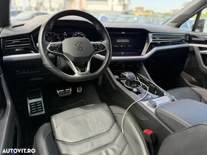 Volkswagen Touareg III V6 TSI R-Style