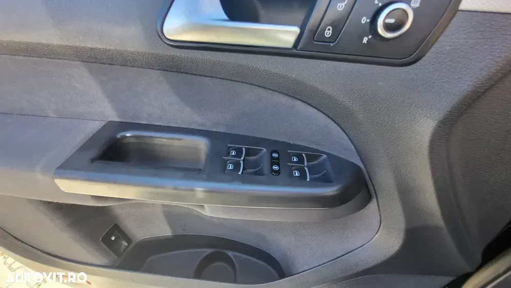 Volkswagen Touran I 1.6 TDI DPF Life — imagine 6