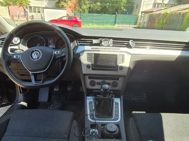 Volkswagen Passat B8 2.0 TDI Comfortline
