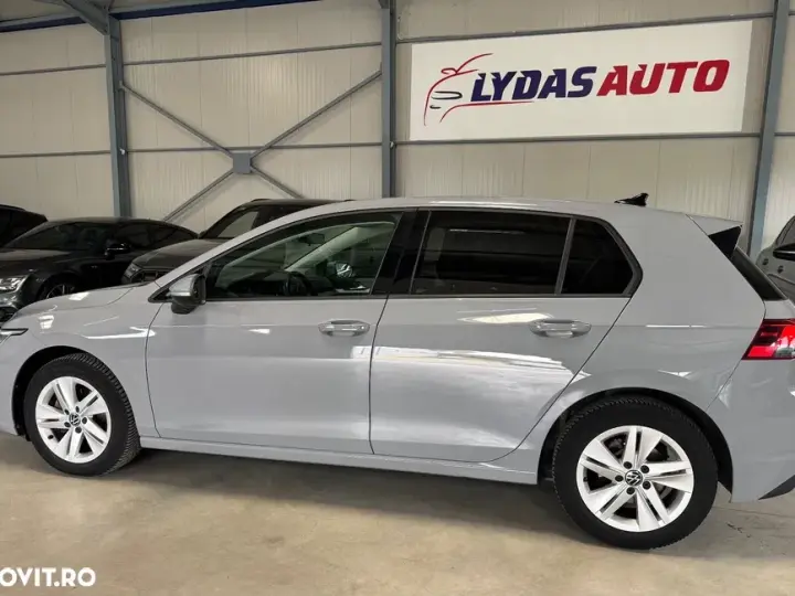 Volkswagen Golf 1.0 eTSI MHEV 110CP DSG Life