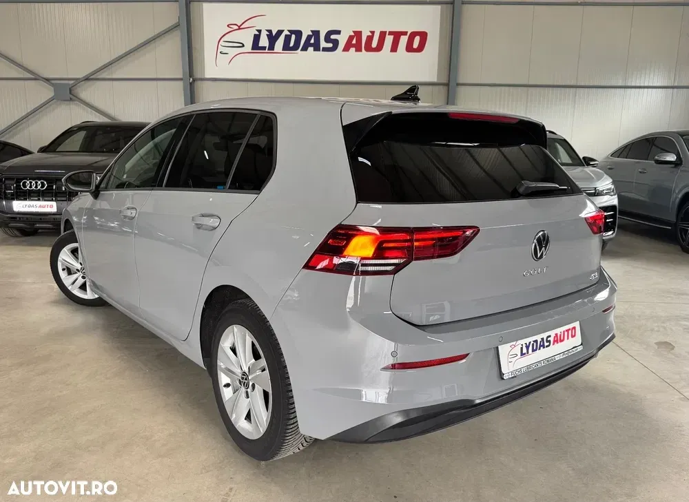 Volkswagen Golf 1.0 eTSI MHEV 110CP DSG Life — imagine 3