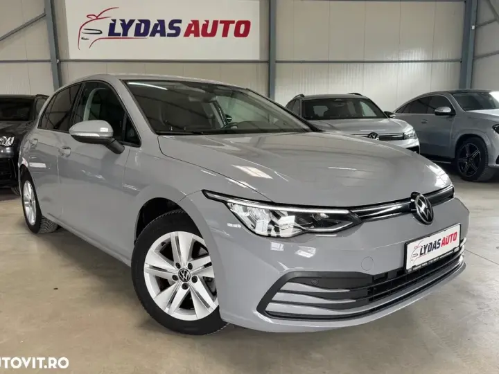 Volkswagen Golf 1.0 eTSI MHEV 110CP DSG Life