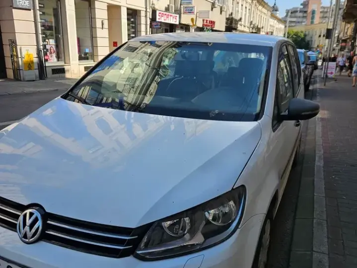 Volkswagen Touran II 2.0 TDI SCR DSG SOUND