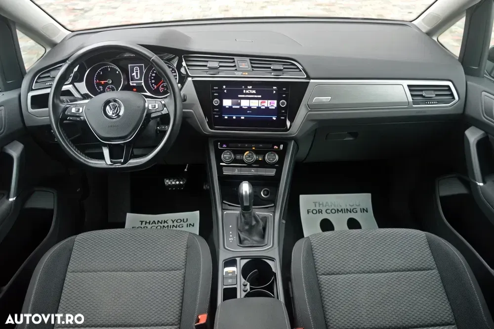 Volkswagen Touran II 2.0 TDI SCR DSG Comfortline — imagine 5