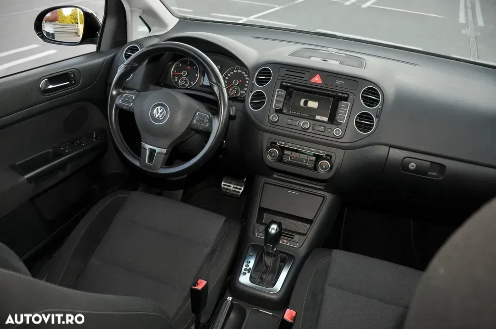 Volkswagen Golf Plus VI 1.6 TDI DPF DSG MATCH — imagine 4