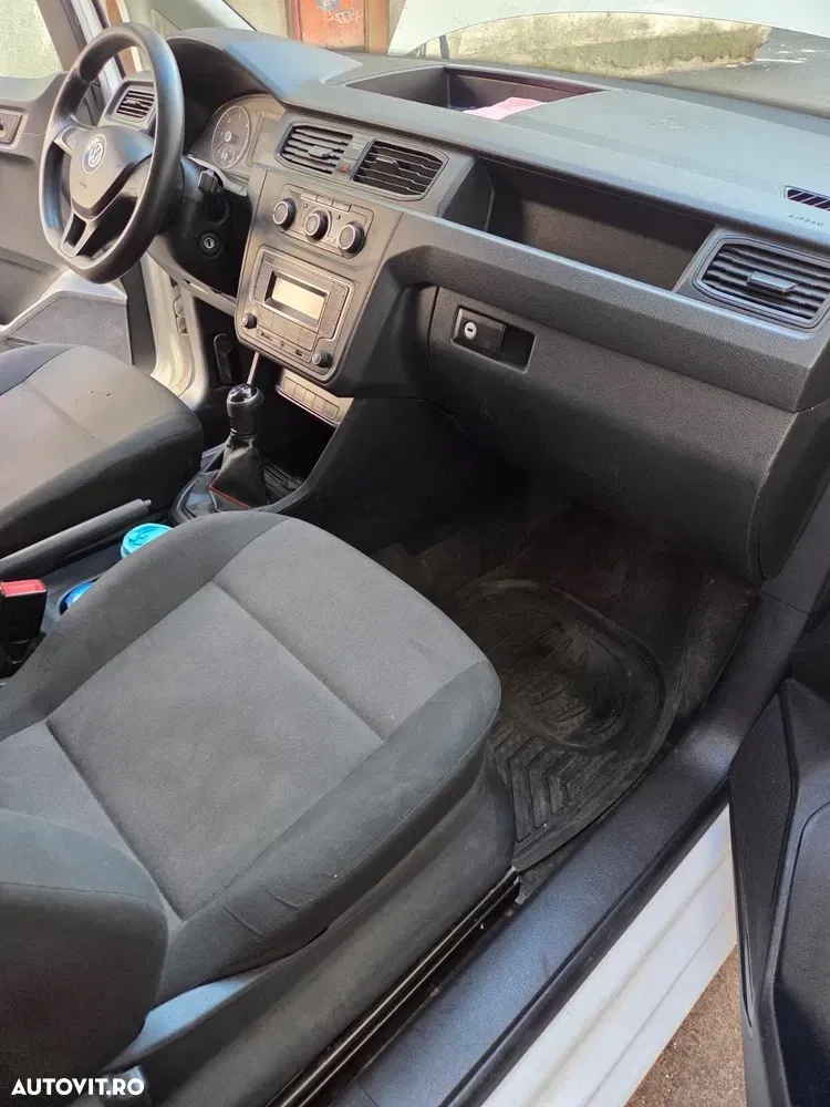 Volkswagen Caddy 2.0 Maxi — imagine 5