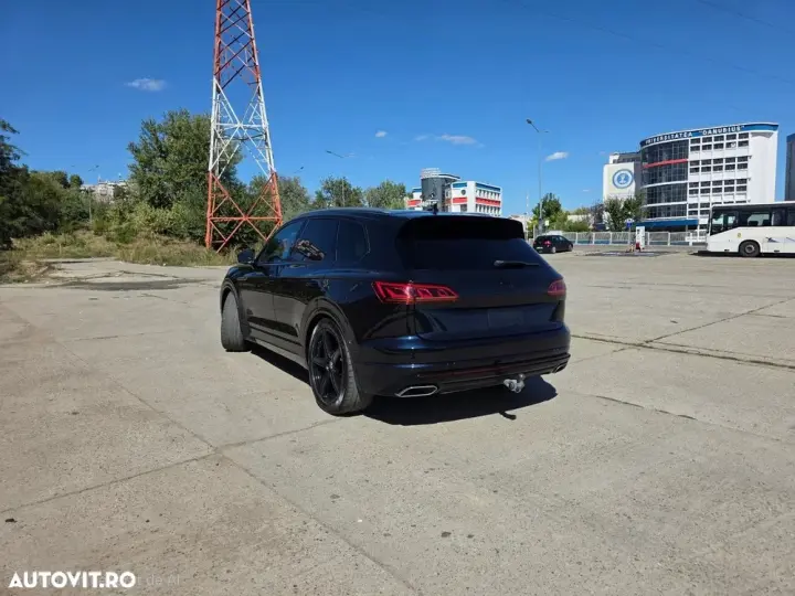 Volkswagen Touareg III V6 TDI R-Style