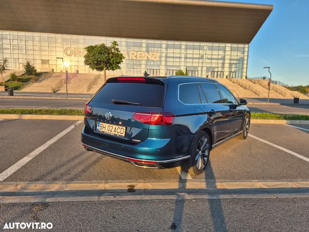Volkswagen Passat B8 2.0 TDI SCR DSG 4Motion Elegance — imagine 3