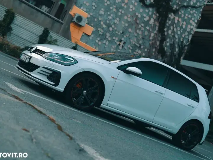 Volkswagen Golf VII 2.0 TSI DSG GTI Performance