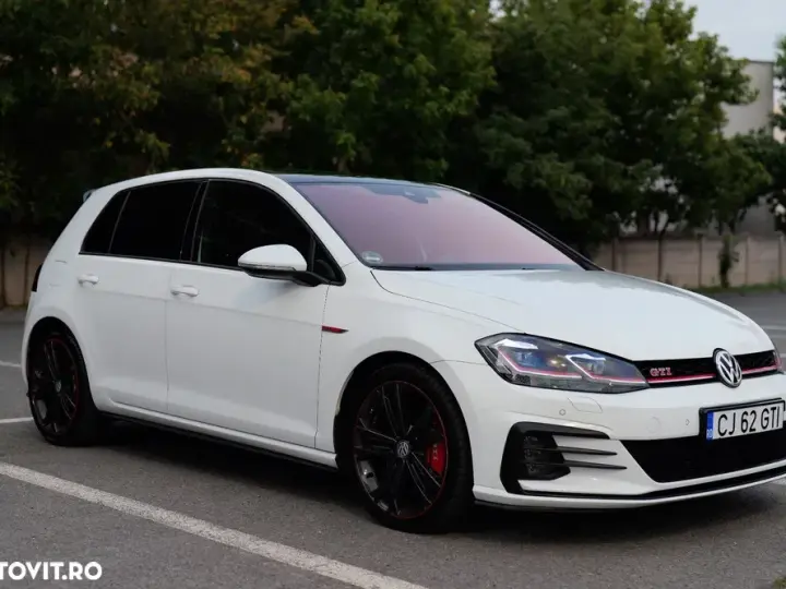 Volkswagen Golf VII 2.0 TSI DSG GTI Performance