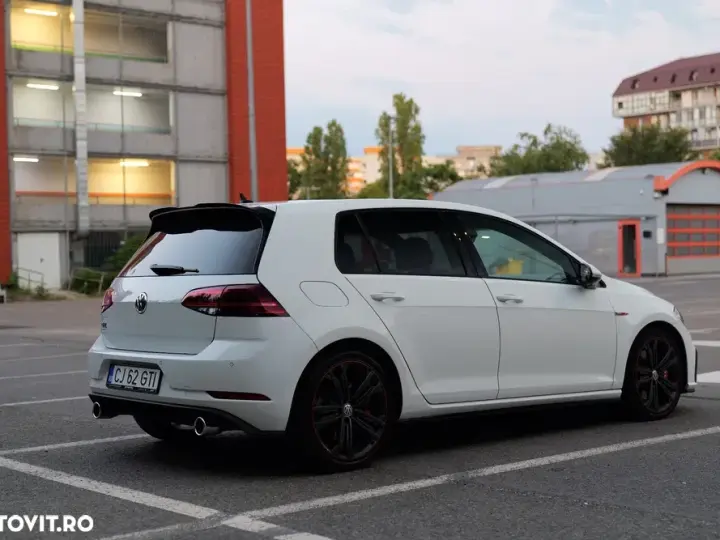 Volkswagen Golf VII 2.0 TSI DSG GTI Performance