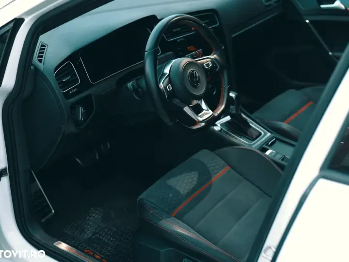 Volkswagen Golf VII 2.0 TSI DSG GTI Performance