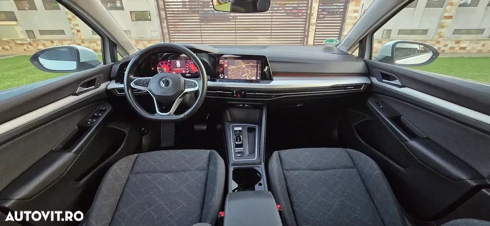 Volkswagen Golf VIII 2.0 TDI SCR DSG Life — imagine 5