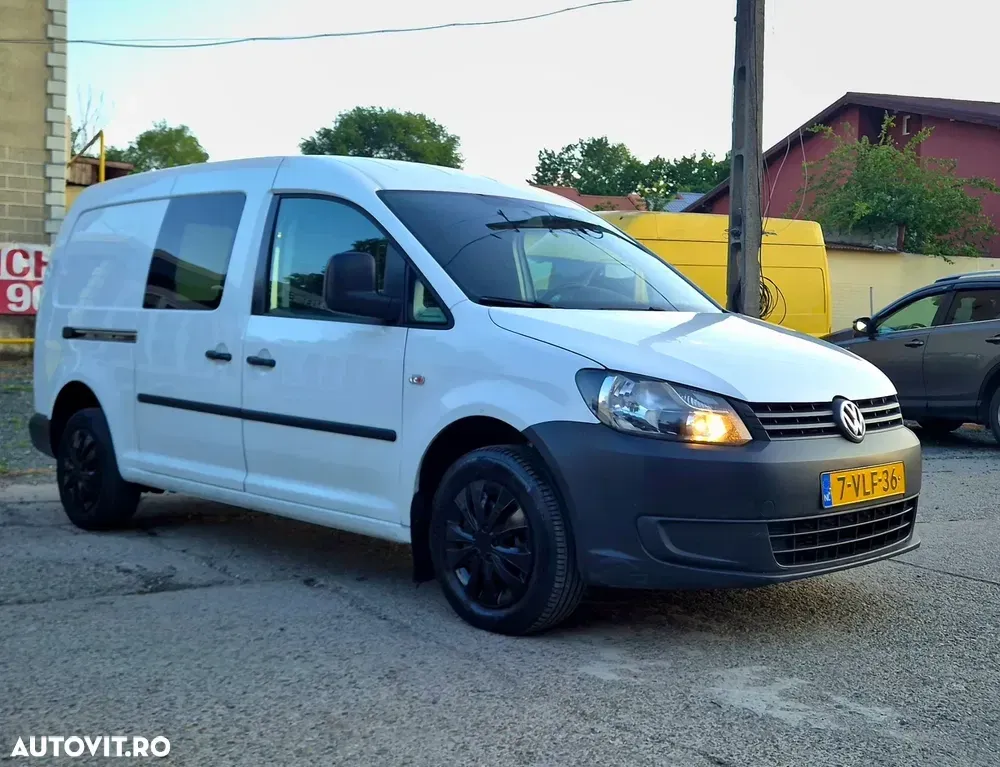 Volkswagen Caddy 1.6 Maxi — imagine 2