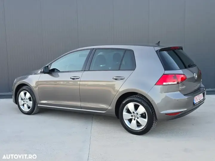 Volkswagen Golf VII 1.6 TDI BlueMotion Technology Comfortline