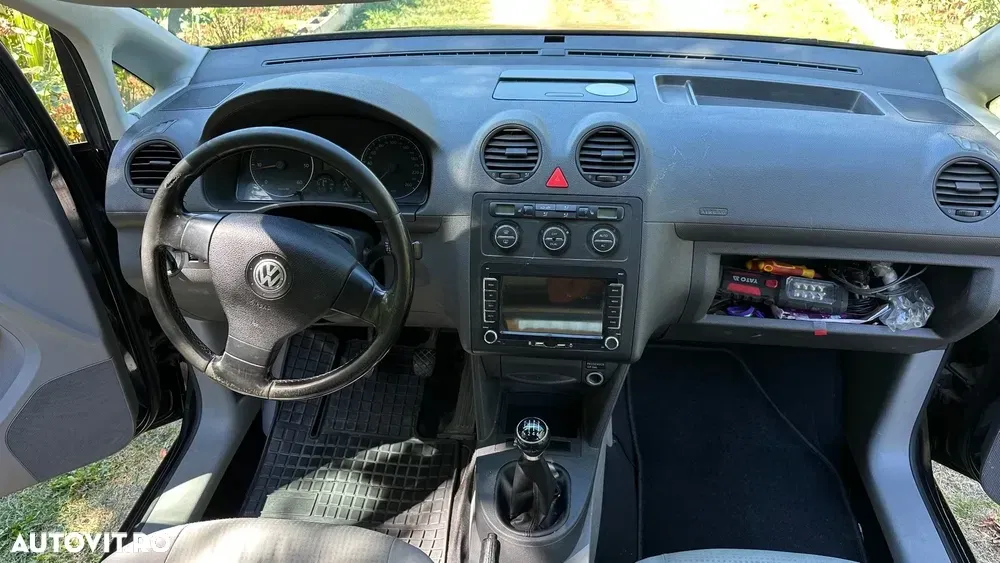 Volkswagen Caddy 2.0 — imagine 2