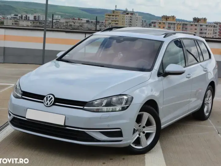 Volkswagen Golf VII 1.6 TDI DSG Highline