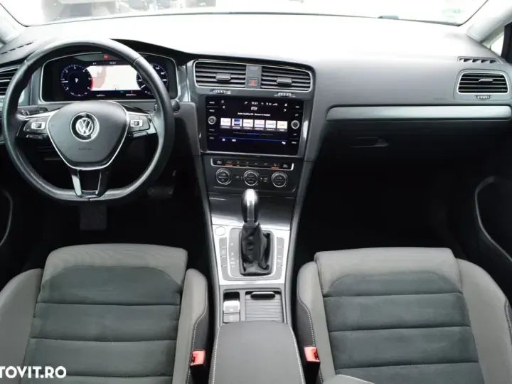 Volkswagen Golf VII 1.6 TDI DSG Highline