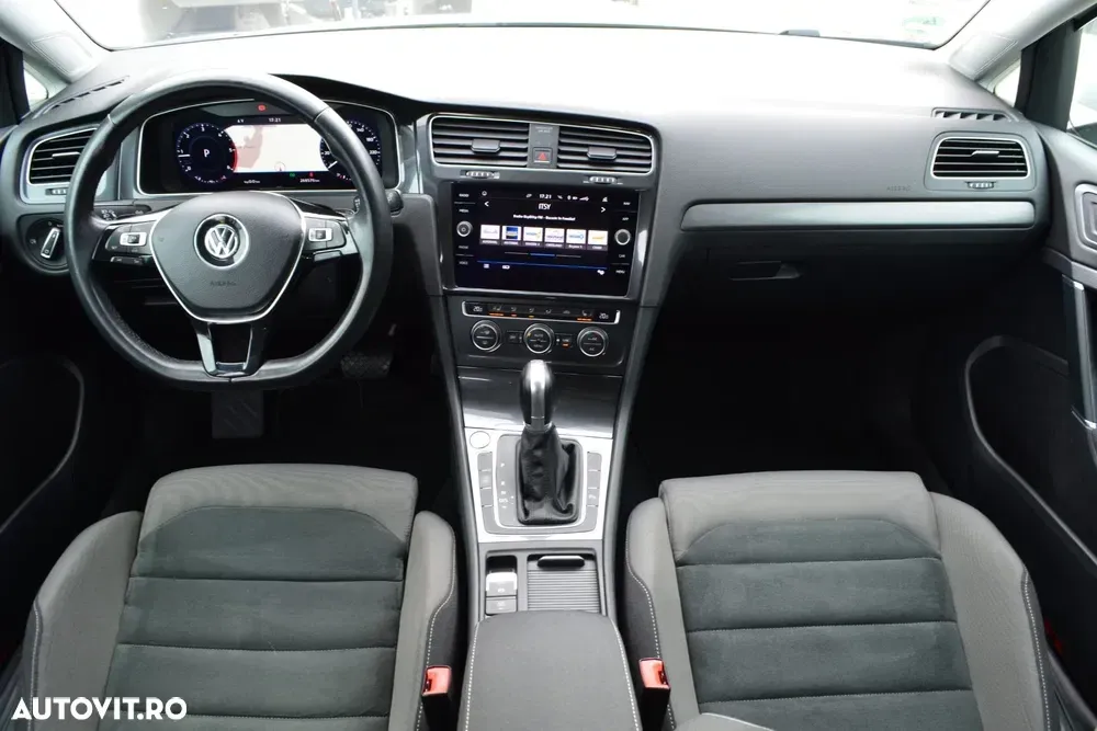 Volkswagen Golf VII 1.6 TDI DSG Highline — imagine 4