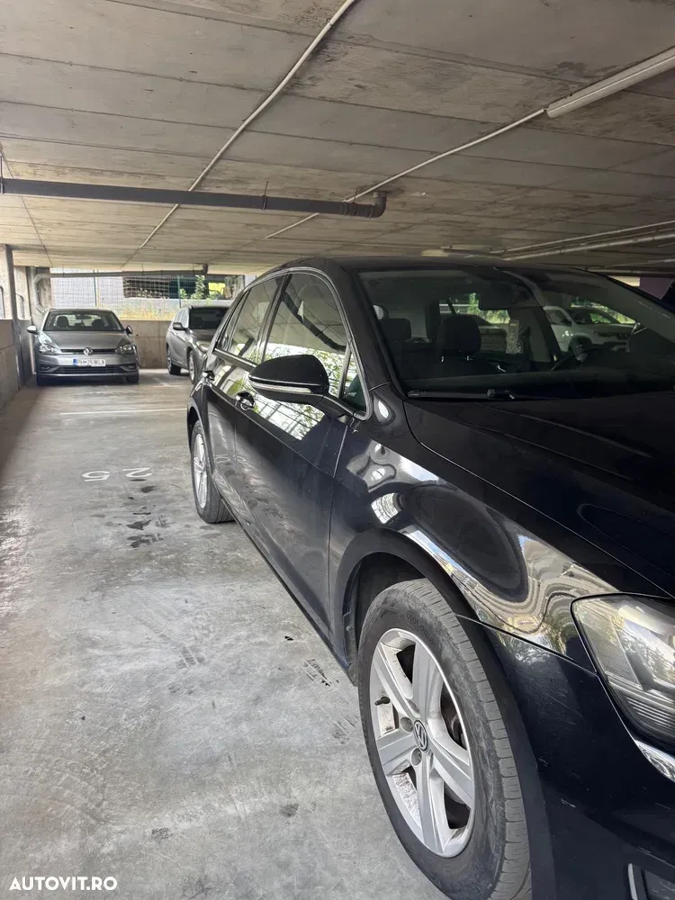 Volkswagen Golf VII 1.6 TDI DPF BlueMotion Technology Trendline — imagine 3