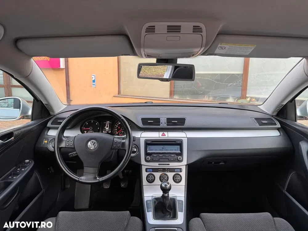Volkswagen Passat — imagine 5