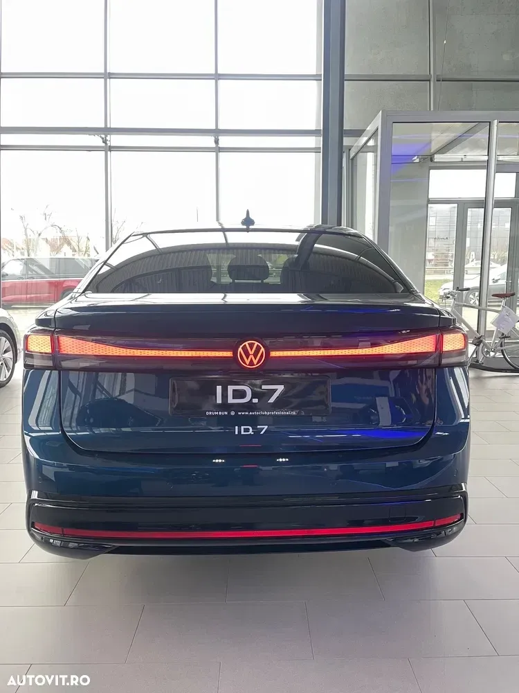 Volkswagen ID.7 77 kWh Pro — imagine 2