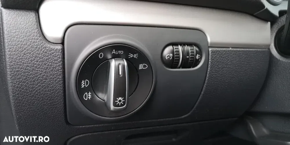 Volkswagen Golf VI 1.6 TDI DPF BlueMotion Technology Comfortline — imagine 5