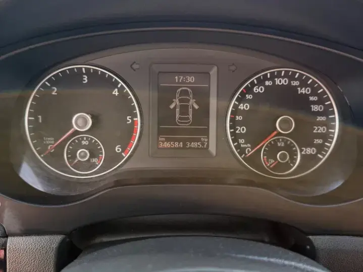 Volkswagen Jetta A6 1.6 TDI CR DPF Comfortline