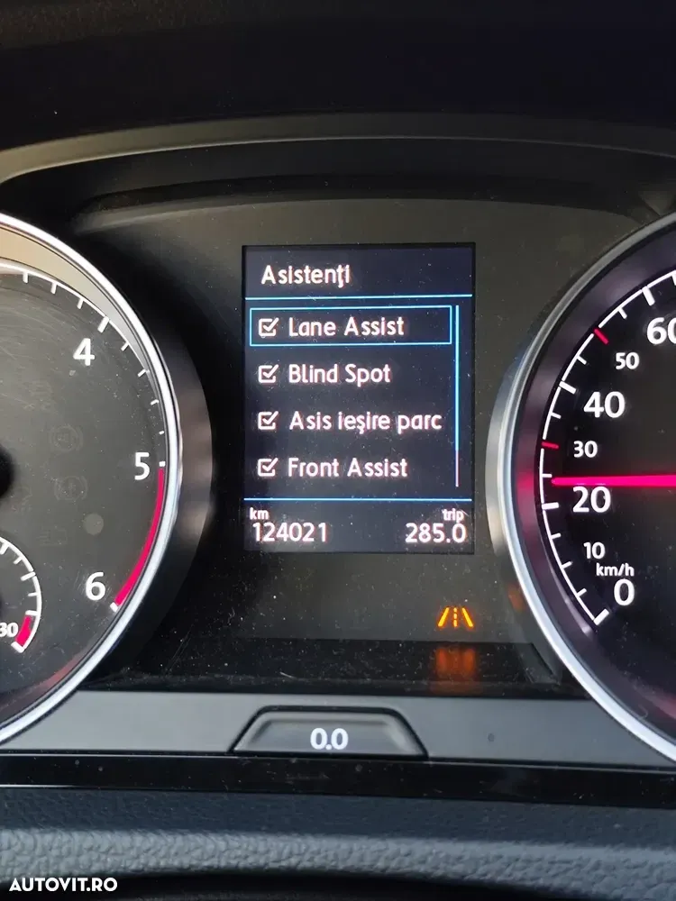 Volkswagen Golf VII 2.0 TDI BlueMotion Technology DSG Allstar — imagine 4